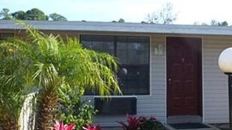 Villas at Palm Harbor Apartments